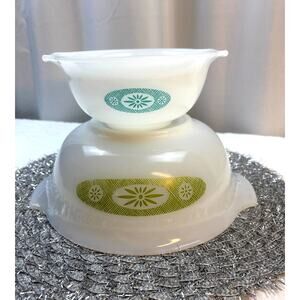 Glasbake Atomic Starburst Milk Glass Mixing Bowls Set of 2 Sizes Vtg Collectible
